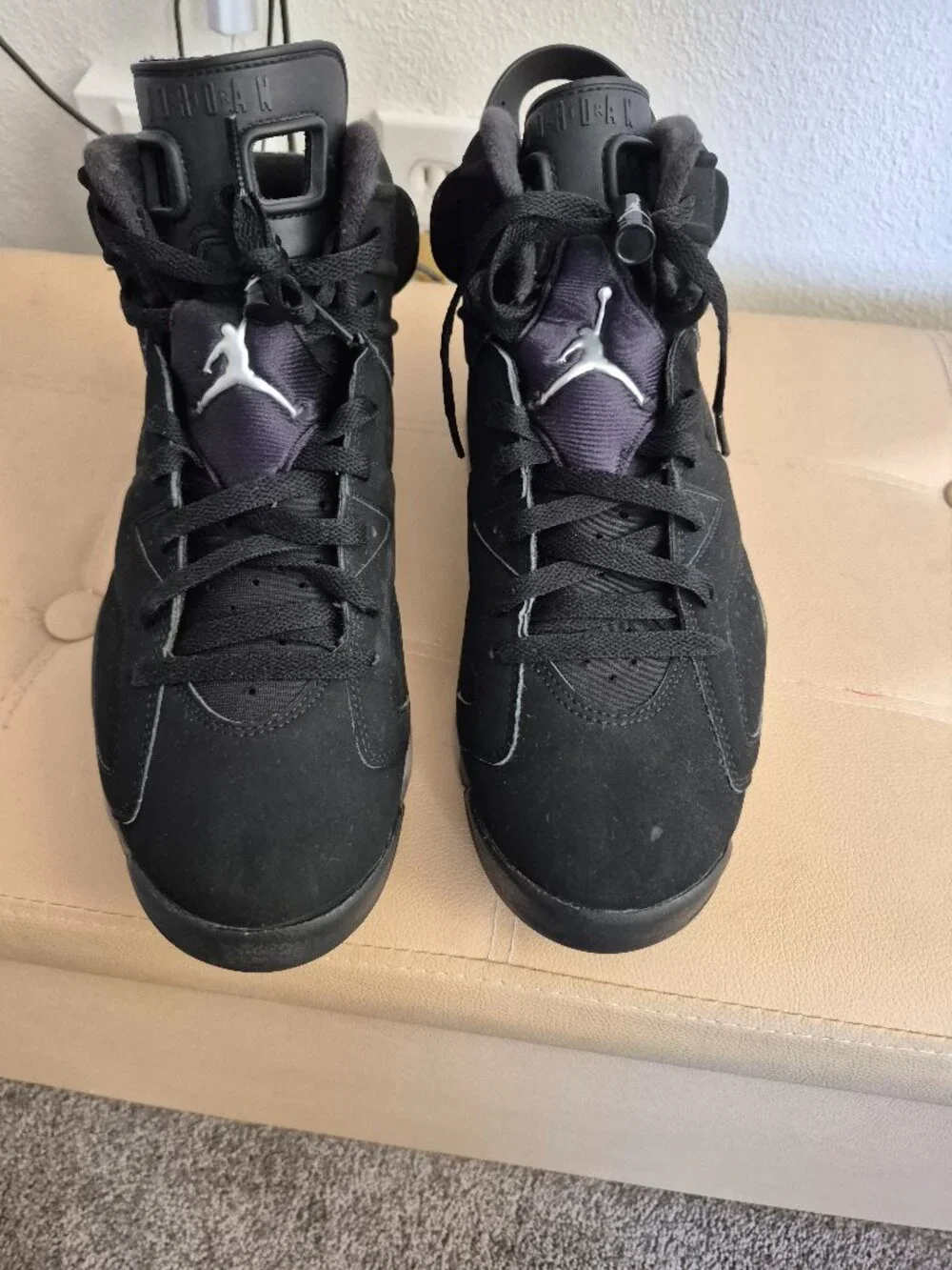 JORDAN 6 CHROME